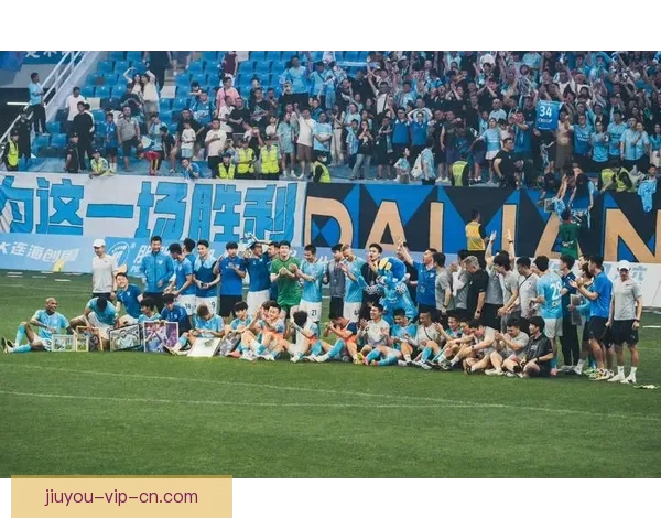 群雄逐鹿绿茵场世界杯鏖战引爆全球球迷热情巅峰对决改写历史篇章